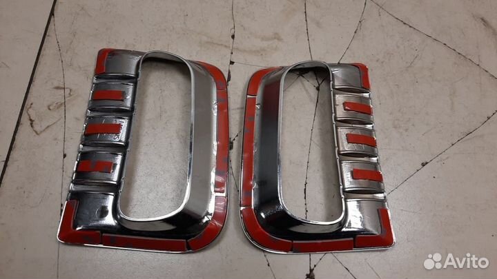 Окантовка воздухозаборника моторного отсека