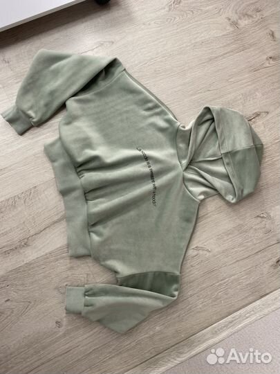 Теплая кофточка Gee Jay