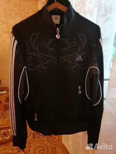 Спортивный костюм