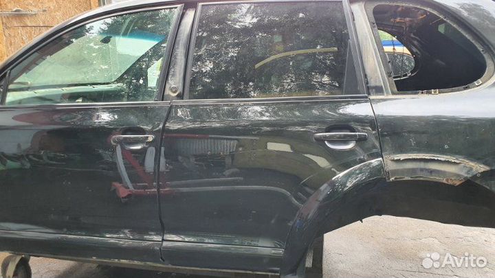 Дверь передняя левая Porsche Cayenne 955 M48.50