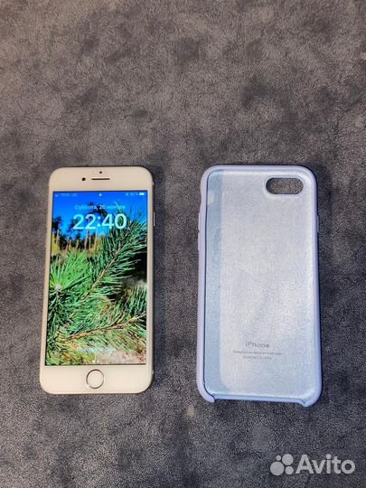 Телефон iPhone 8 64 gb