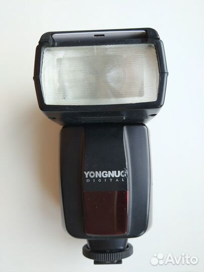 Вспышка yongnuo