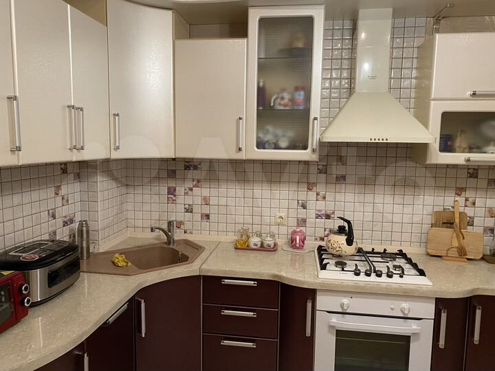 3-к. квартира, 92 м², 2/5 эт.