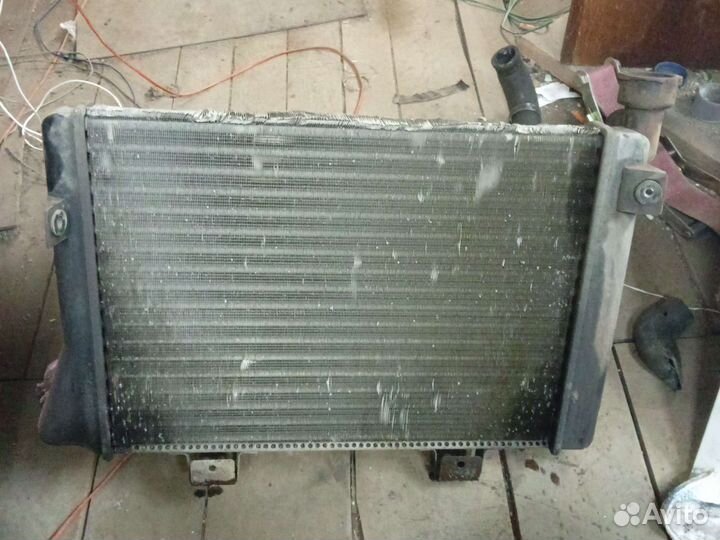 Радиатор охлаждения ваз 2106