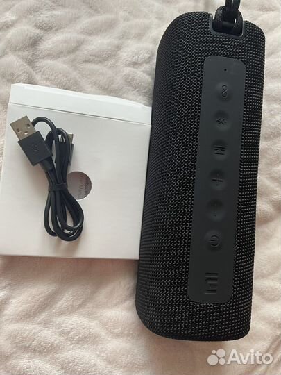 Портативная колонка
