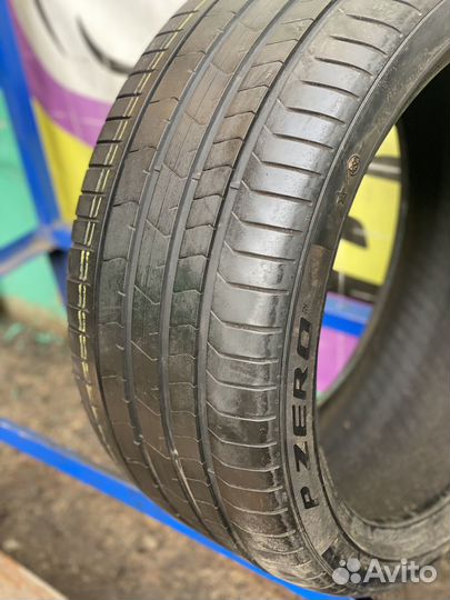 Pirelli P Zero PZ4 275/35 R20 102Y