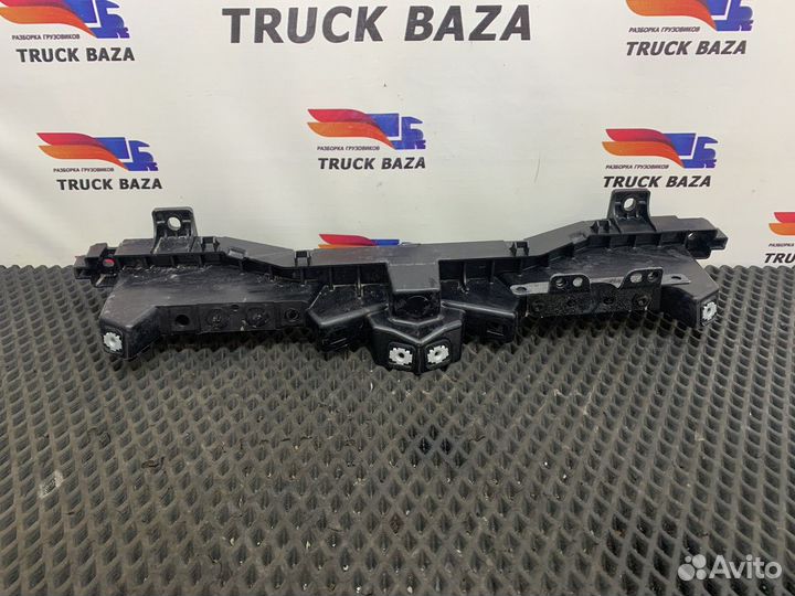 Кронштейн торпедо нижний Renault T