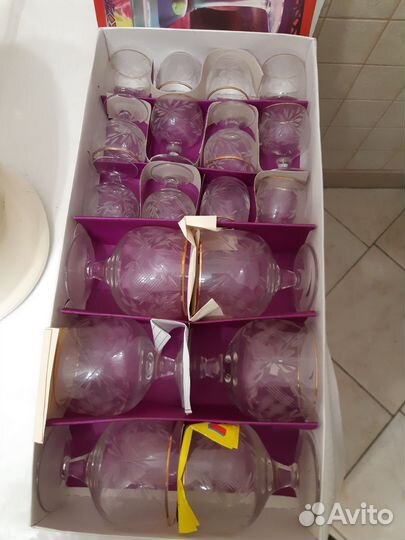 Набор фужеров, рюмок и стопочек