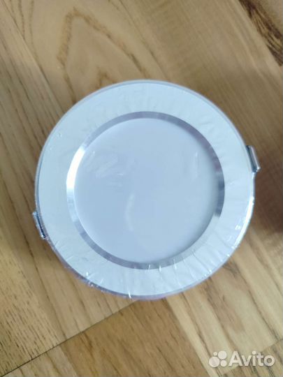 Светильник потолочный