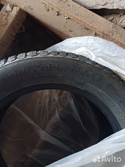 Nokian Tyres Hakkapeliitta 9 225/55 R17