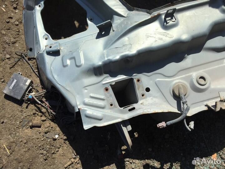 Б/У Панель задняя 7911095F0B nissan