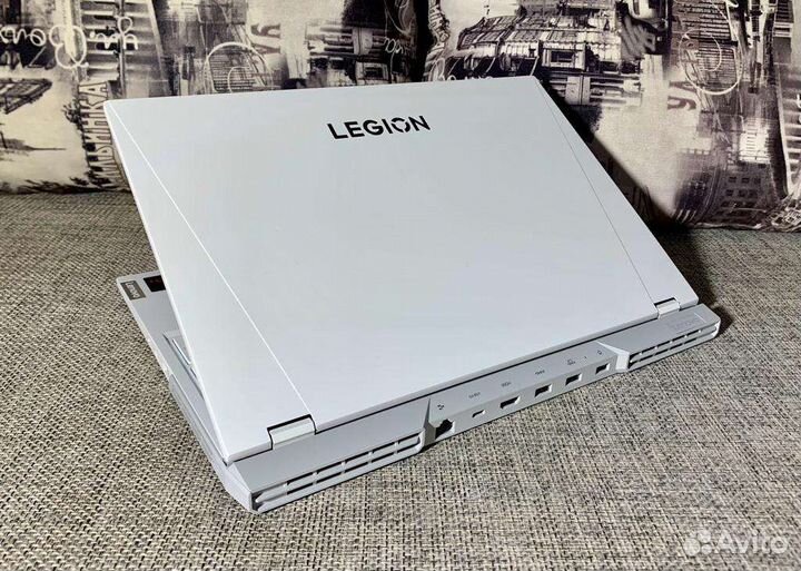 Legion 5 PRO Ryzen 7 6800H RTX 3070Ti 2.5K 165Hz