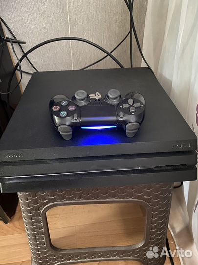 Sony PS4 pro 1tb