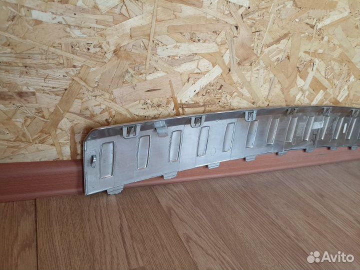 Накладка на бампер задняя Mercedes-Benz Gl-Class