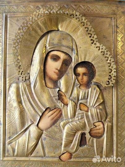 Старинная икона Богородица Тихвинская