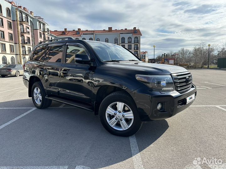 Toyota Land Cruiser, 2012