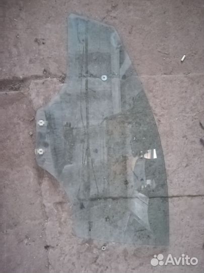 Стекло переднее левое Hyundai Solaris 1