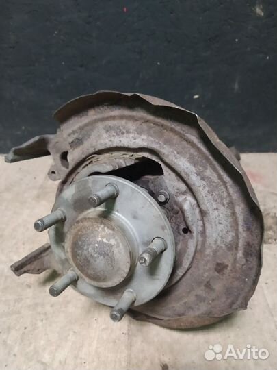 Ступица цапфа кулак задняя правая Chrysler Lhs 3.5