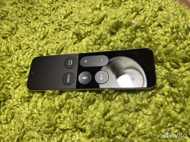 Apple TV 4 A1625 32GB полный комплект