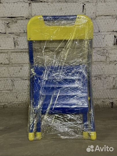 Детский столик и стульчики детские 2 шт