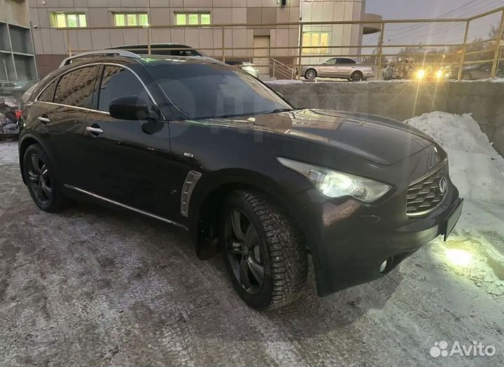 Infiniti FX37 3.7 AT, 2011, 217 000 км