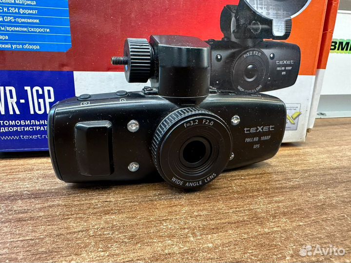 Автомобильный видеорегистратор DVR-1GP