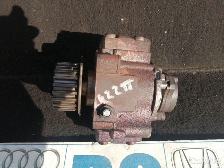 Тнвд Volvo C30 D4162T 2010