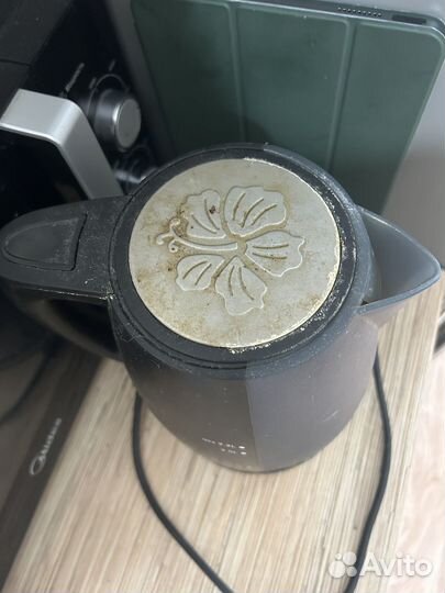 Чайник электрический scarlett