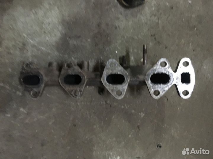 Коллектор выпускной (Hyundai Santa Fe)