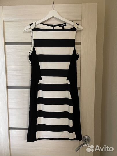 Платья офисные / повседневные много