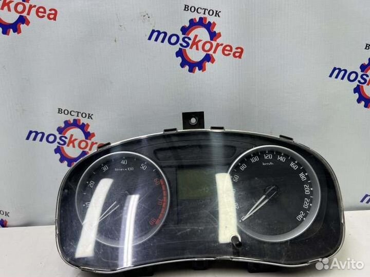 Панель приборов Skoda Roomster 1.6 BTS 2008