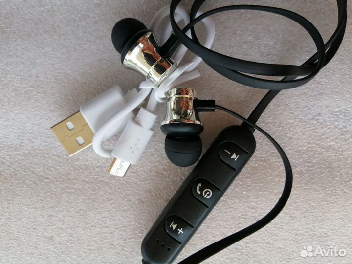 Беспроводные наушники