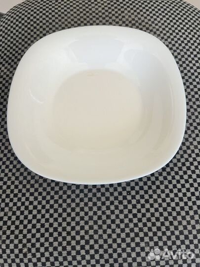 Набор фарфоровой посуды