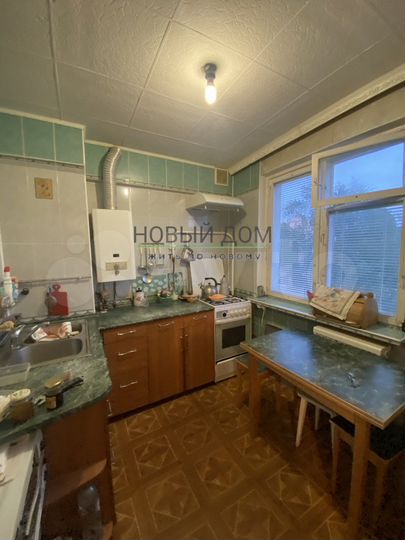 4-к. квартира, 60 м², 5/5 эт.