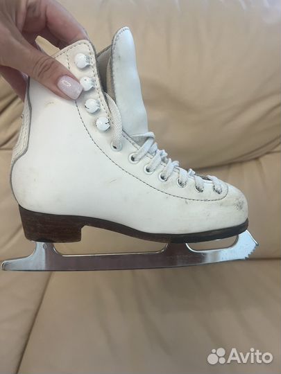 Фигурные коньки wifa 29 L