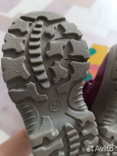 Ботинки осенние для девочки 24 р