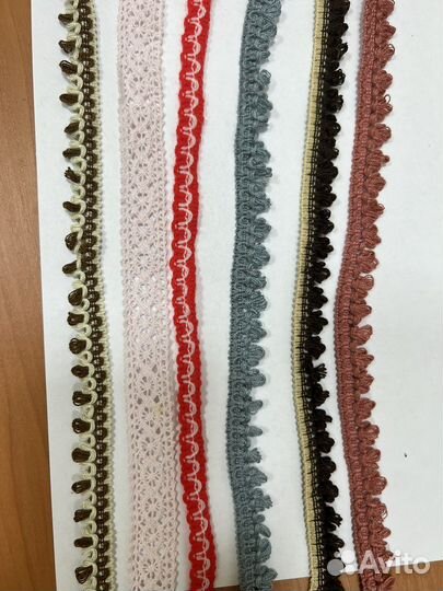 Тесьма вязаная