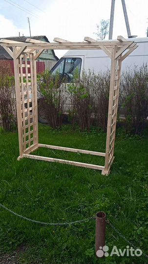 Арка садовая