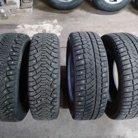 Tigar Sigura Stud 195/65 R15 26ZR