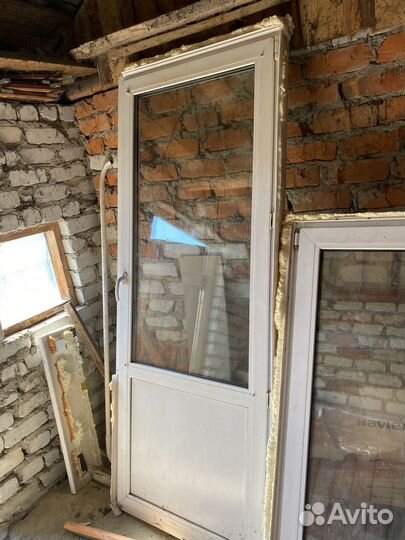 Пластиковые двери оконный блок пвх