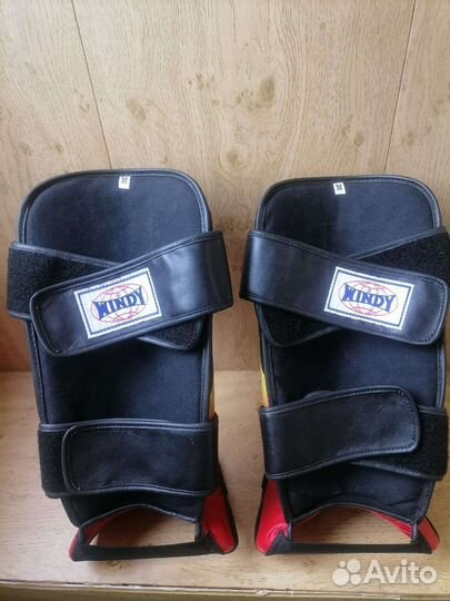 Защита голени и стопы Windy