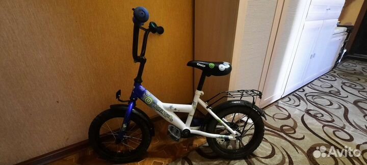 Велосипед трёхколёсный