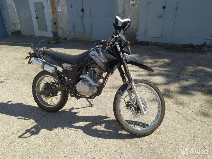 Мотоцикл 200 куб, взрослый