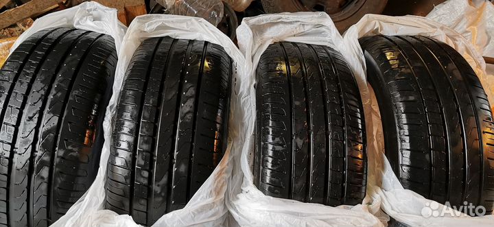 Pirelli Cinturato P7 235/45 R18 94W