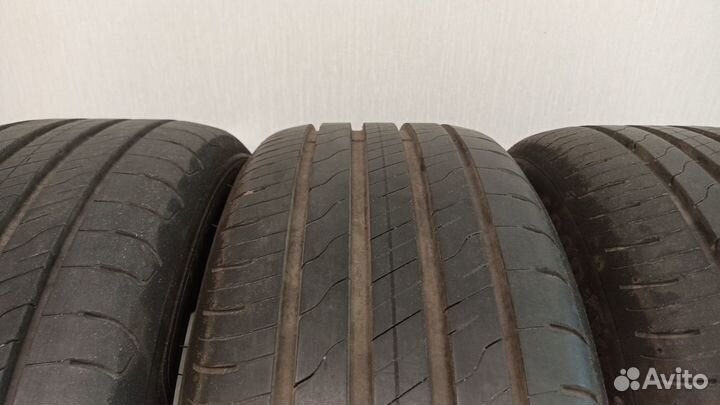 Goodyear EfficientGrip Performance 2 215/50 R17 91W