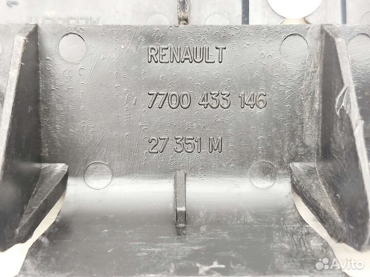 Кронштейн заднего бампера Renault Simbol