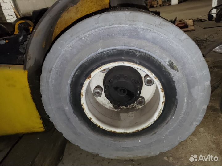Колесо переднее для погрузчика