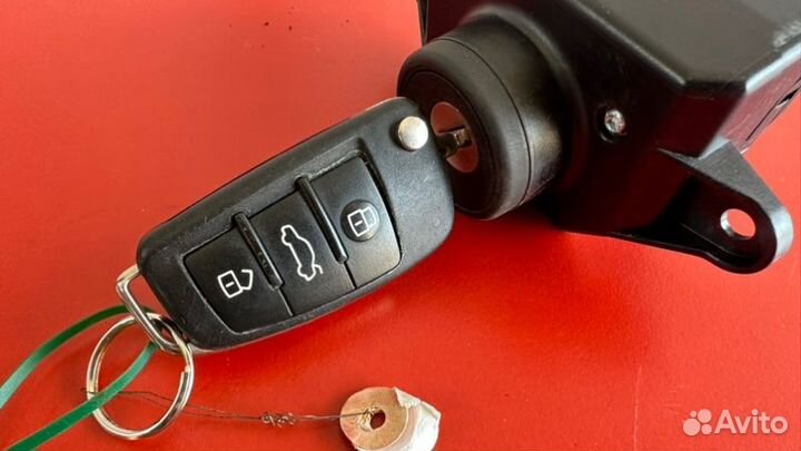 Замок зажигания в сборе Audi A6 C6 AUK 3.2 2008