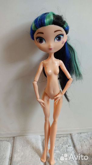 Игрушки для девочек. Куклы в одни руки