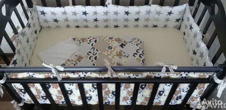Бортики в кроватку